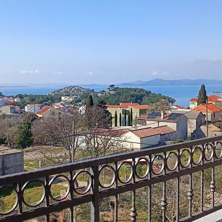 Apartmani Dalmacija ドラゲ エクステリア 写真