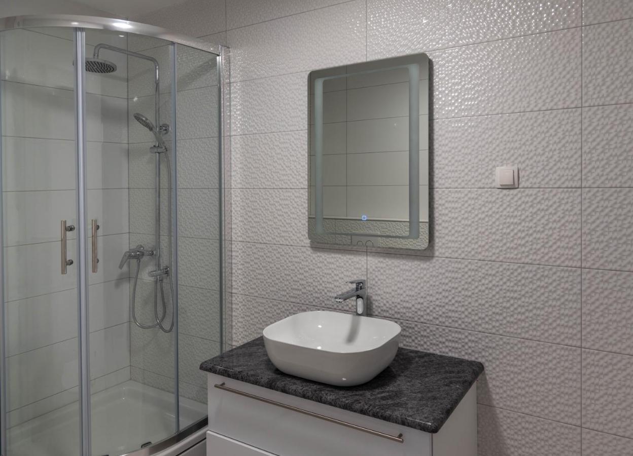 Apartmani Dalmacija ドラゲ エクステリア 写真