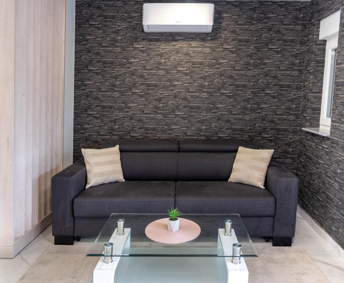 Apartmani Dalmacija ドラゲ エクステリア 写真