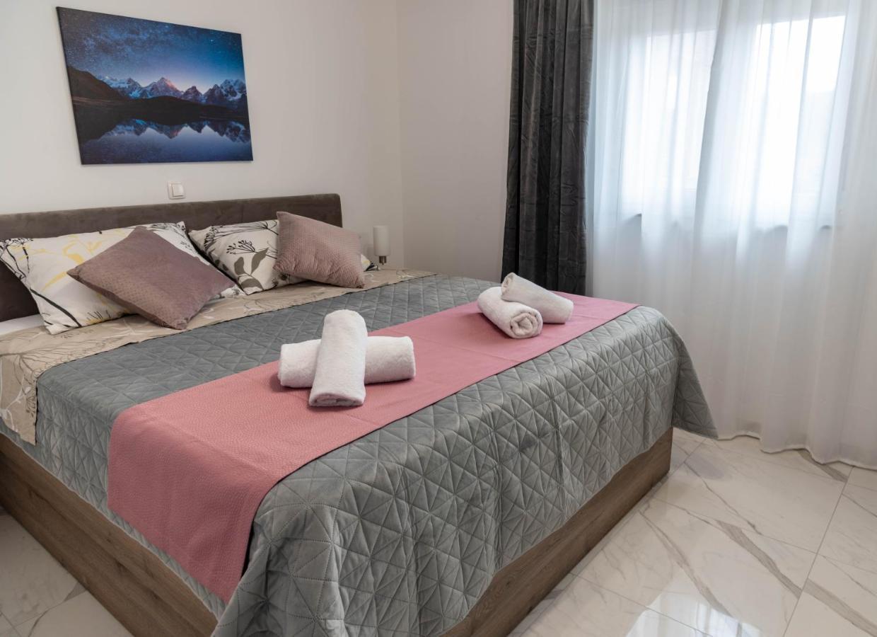 Apartmani Dalmacija ドラゲ エクステリア 写真
