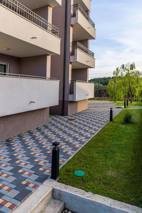 Apartmani Dalmacija ドラゲ エクステリア 写真