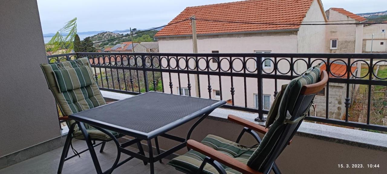 Apartmani Dalmacija ドラゲ エクステリア 写真