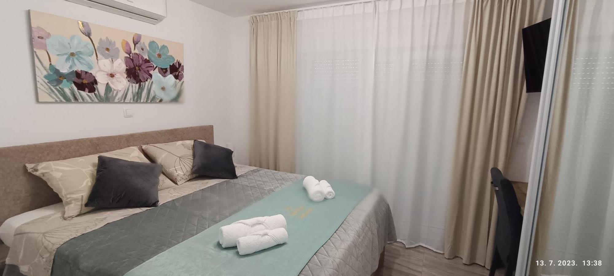Apartmani Dalmacija ドラゲ エクステリア 写真